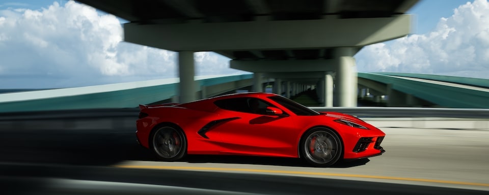 2020 Chevrolet Corvette Performance: Driving